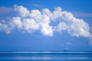 http://addictwithblue.files.wordpress.com/2009/01/blue-sky-sailboat.jpg?w=300&h=199